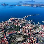 Semesterbostad Domus Flavia Pozzuoli